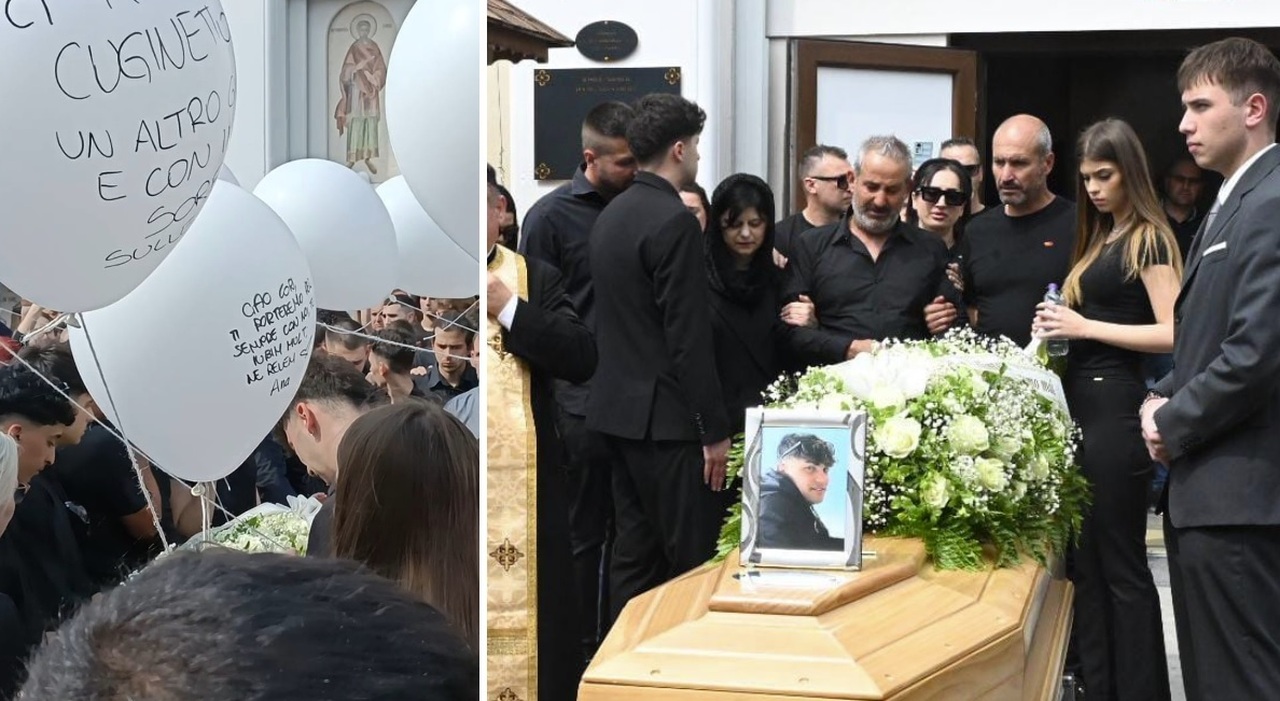 Lorenzo Cristea, in 300 per dire addio al 20enne accoltellato dopo la serata in discoteca: il feretro sorretto dagli amici, i palloncini e le lacrime di mamma e papà Lorenzo Cristea, in 300 per dire addio al 20enne accoltellato dopo la serata in discoteca: il feretro sorretto dagli amici, i palloncini e le lacrime di mamma e papà
