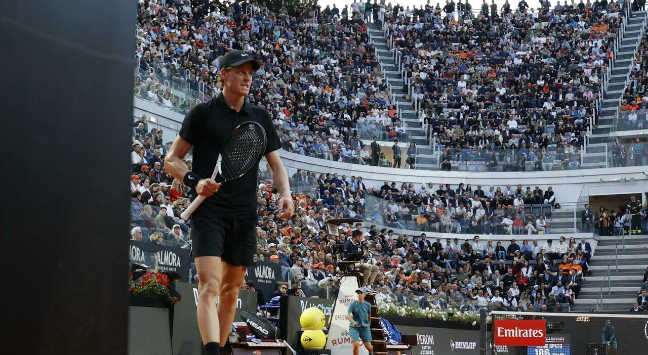 Sinner, quando gioca la semifinale contro Paul: orario e dove vederla in tv e streaming. Jannik punta la finale a Roma Sinner, quando gioca la semifinale contro Paul: orario e dove vederla in tv e streaming. Jannik punta la finale a Roma