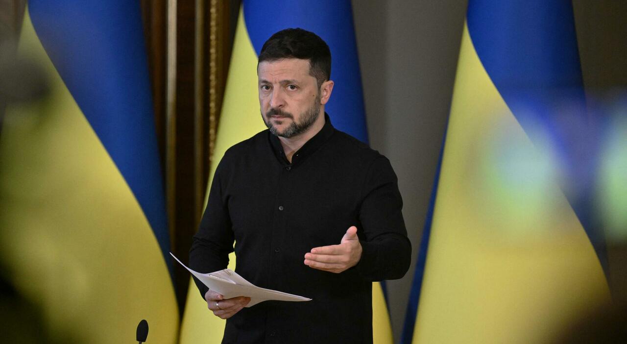 Ucraina, i 3 pilastri della resistenza e gli aiuti di Europa e Usa che rallentano il default (ma il consenso cala) Ucraina, i 3 pilastri della resistenza e gli aiuti di Europa e Usa che rallentano il default (ma il consenso cala)