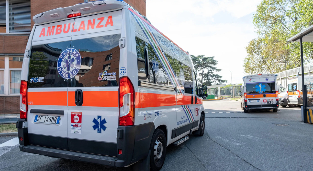 Imprenditore morto nell?androne del palazzo a Fermo: il corpo senza vita trovato dai familiari Imprenditore morto nell?androne del palazzo a Fermo: il corpo senza vita trovato dai familiari