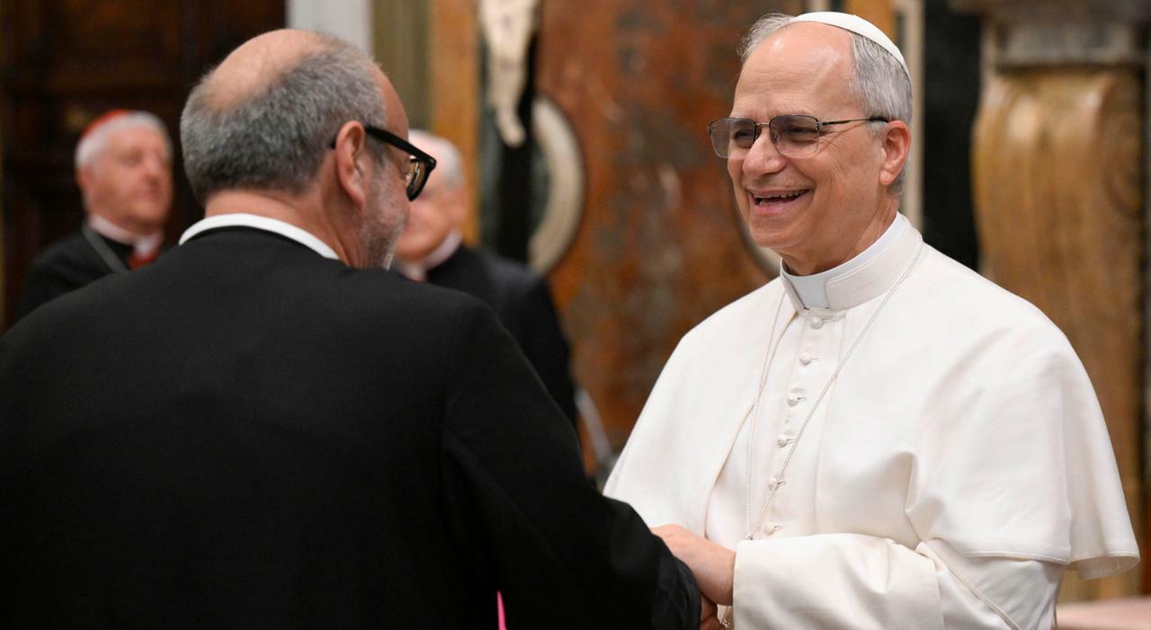 Comincia il pontificato di Leone XIV, la Puglia in piazza San Pietro: «Un grido di pace che ci scuote» Comincia il pontificato di Leone XIV, la Puglia in piazza San Pietro: «Un grido di pace che ci scuote»