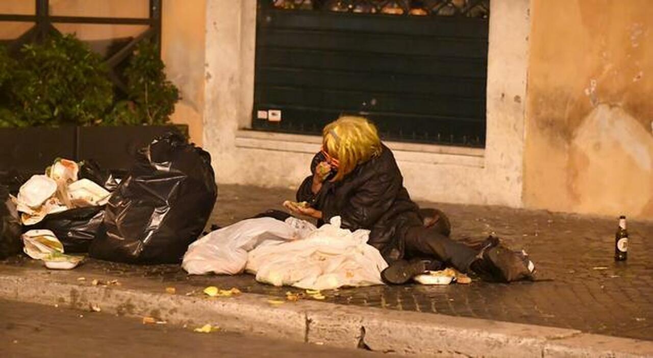Angela, l’ex modella clochard icona di Campo Marzio: la comunità si mobilita per un tributo inaspettato