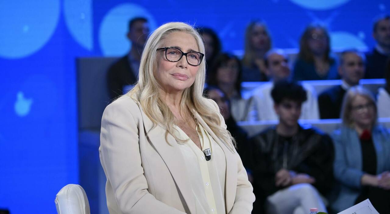 Mara Venier in lacrime al termine di Domenica In: «Vedremo se tornerò, non sono stati mesi facili». Poi il messaggio per il marito malato Mara Venier in lacrime al termine di Domenica In: «Vedremo se tornerò, non sono stati mesi facili». Poi il messaggio per il marito malato