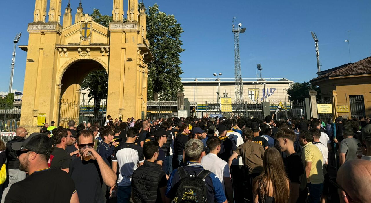 Parma Napoli, tensioni all Parma Napoli, tensioni all