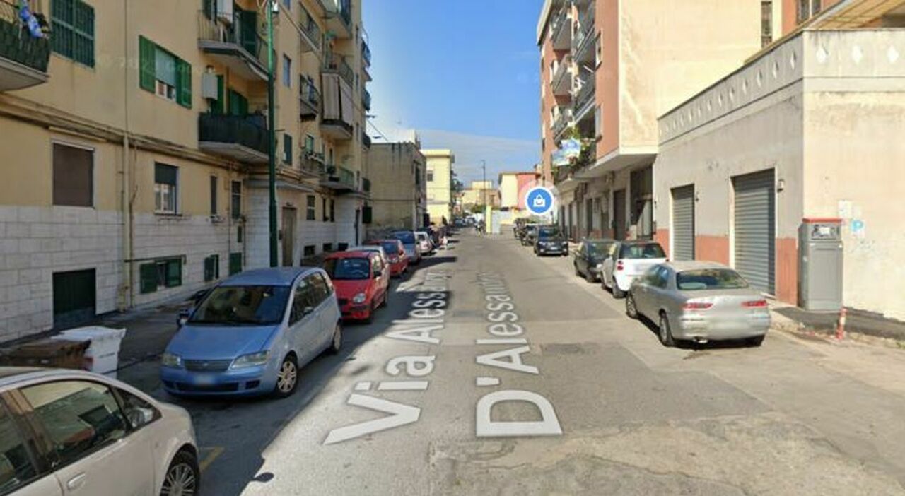 napoli folle inseguimento a fuorigrotta preso un minorenne armato