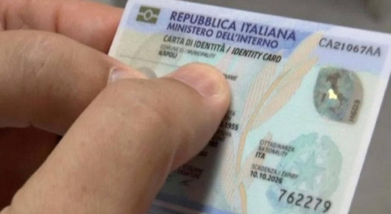 Scopri le novità sulla carta d’identità elettronica durante l’open day del 24 e 25 maggio: orari, municipi e punti informativi da non perdere. Scopri le novità sulla carta d’identità elettronica durante l’open day del 24 e 25 maggio: orari, municipi e punti informativi da non perdere.