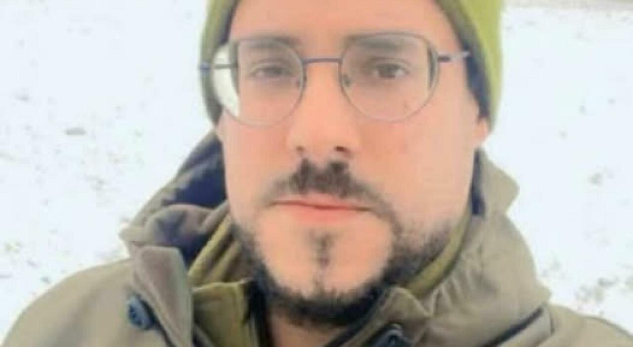 Ucraina, morti due volontari italiani al fronte. Antonio Omar Dridi e Manuel Mameli combattevano per Kiev Ucraina, morti due volontari italiani al fronte. Antonio Omar Dridi e Manuel Mameli combattevano per Kiev