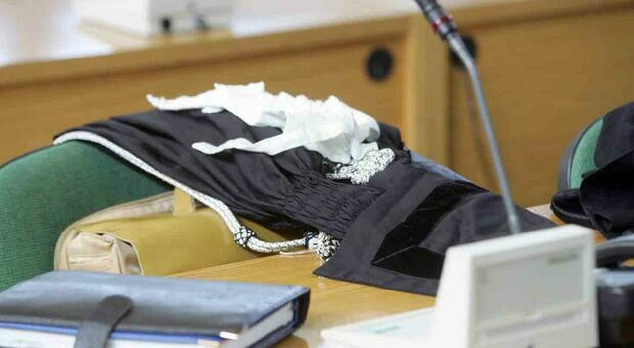 Ucciso dall?amianto, scatta il risarcimento: la storia Ucciso dall?amianto, scatta il risarcimento: la storia