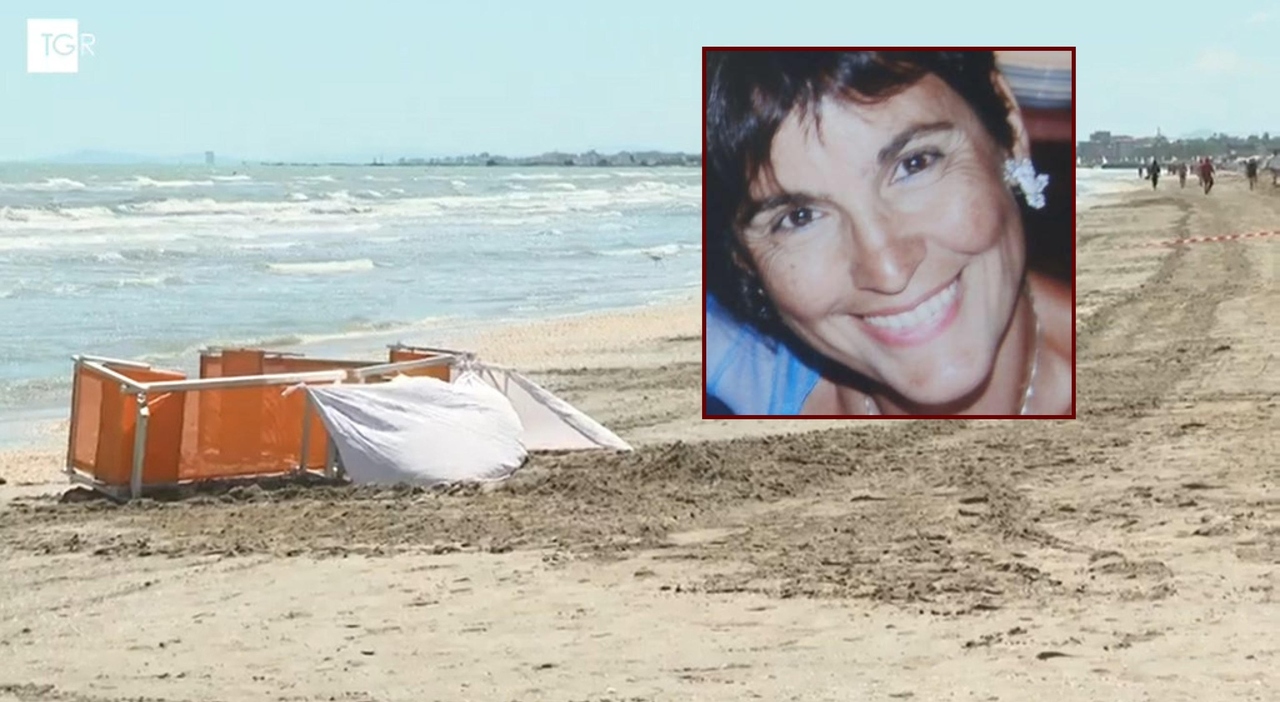 Elisa Spadavecchia uccisa da una ruspa in spiaggia a Cervia: l Elisa Spadavecchia uccisa da una ruspa in spiaggia a Cervia: l