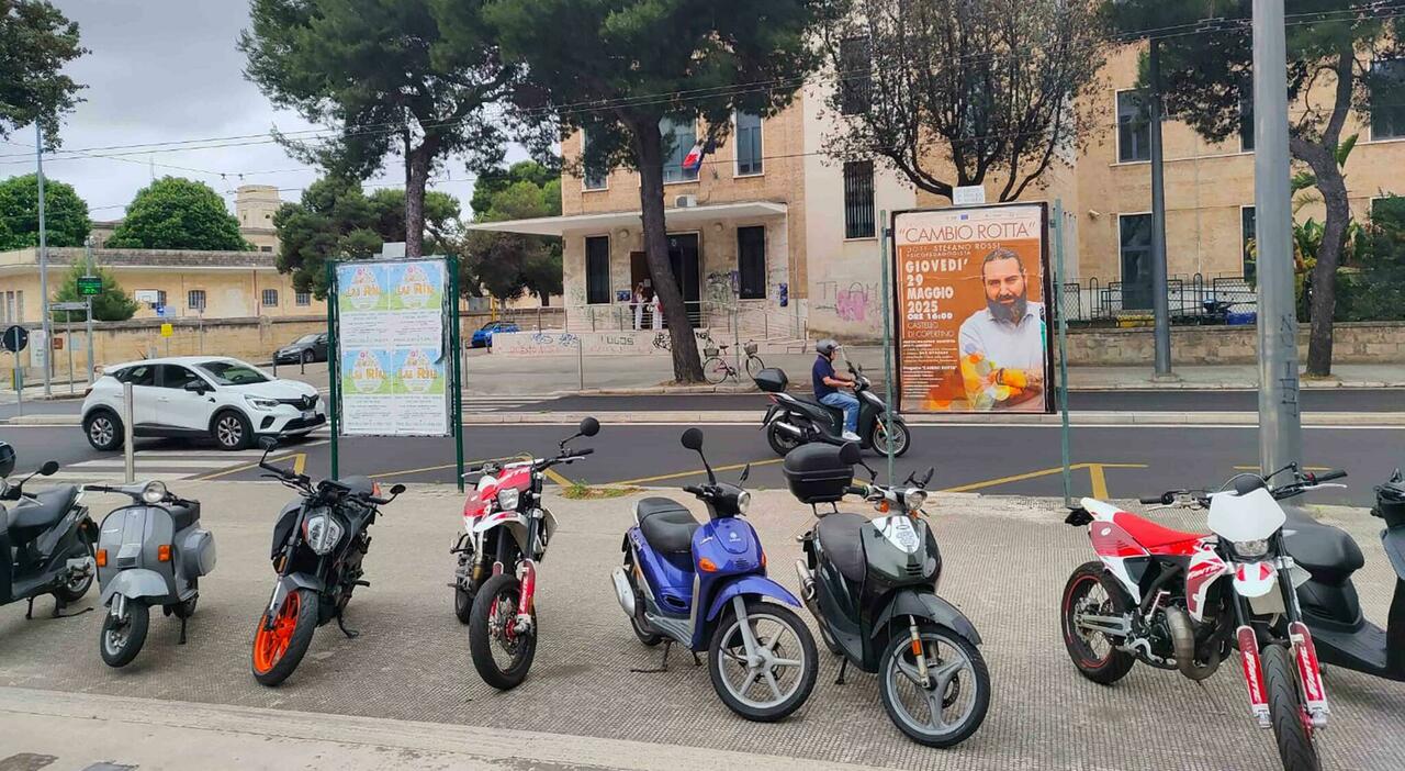 Lecce, raffiche di multe agli studenti delle scuole: Poli apre al confronto con i presidi Lecce, raffiche di multe agli studenti delle scuole: Poli apre al confronto con i presidi