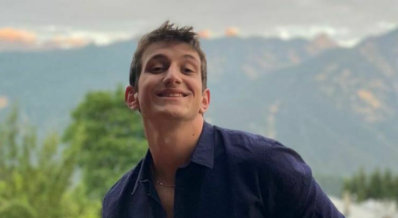 giovanni bortoletti si schianta in moto contro un palo della luce e muore a 21 anni grave il passeggero