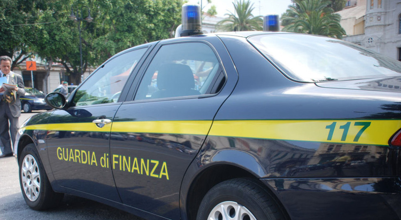 Cinque arresti e 17 società in un intreccio misterioso Cinque arresti e 17 società in un intreccio misterioso