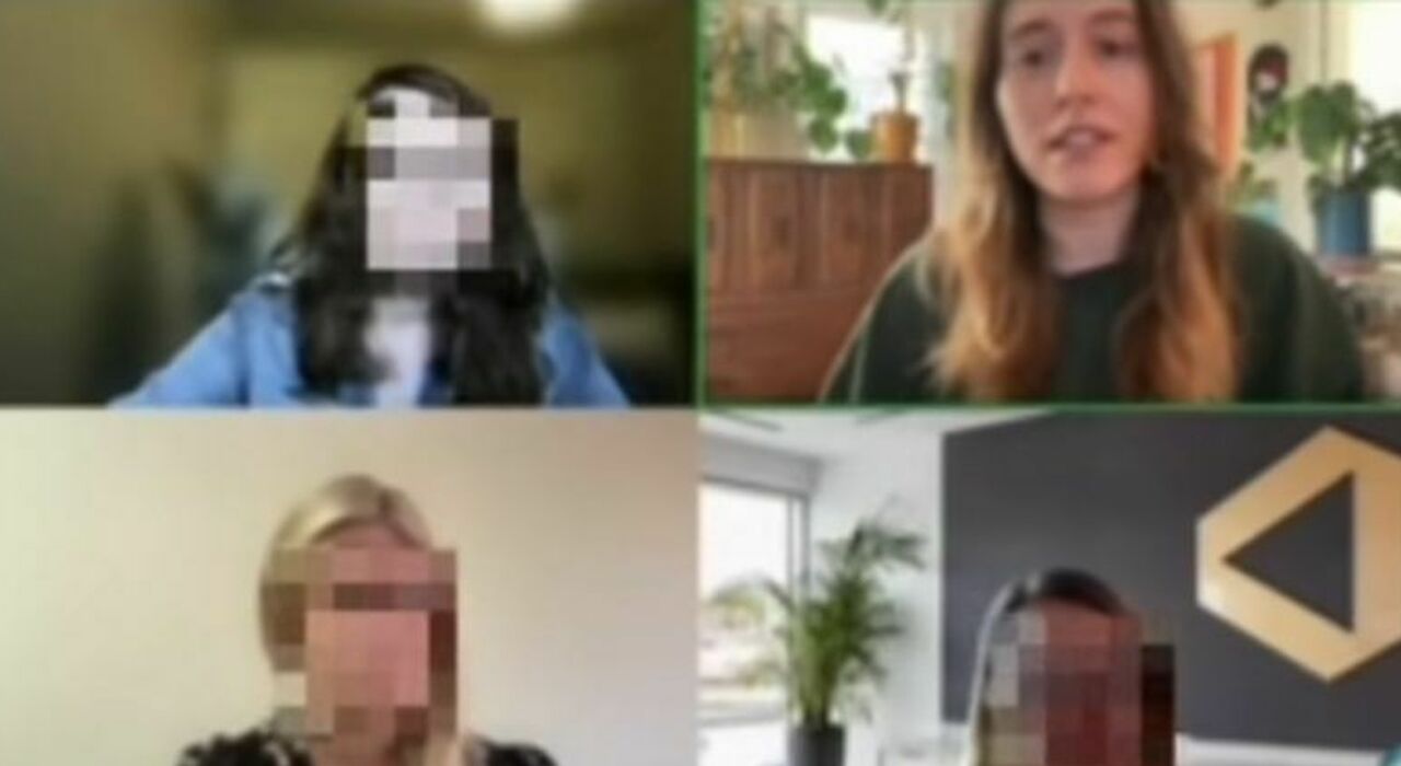licenziata da lavoro con un messaggio alle 11 di sera poi le accuse in chiamata un posto orribile ho risposto così