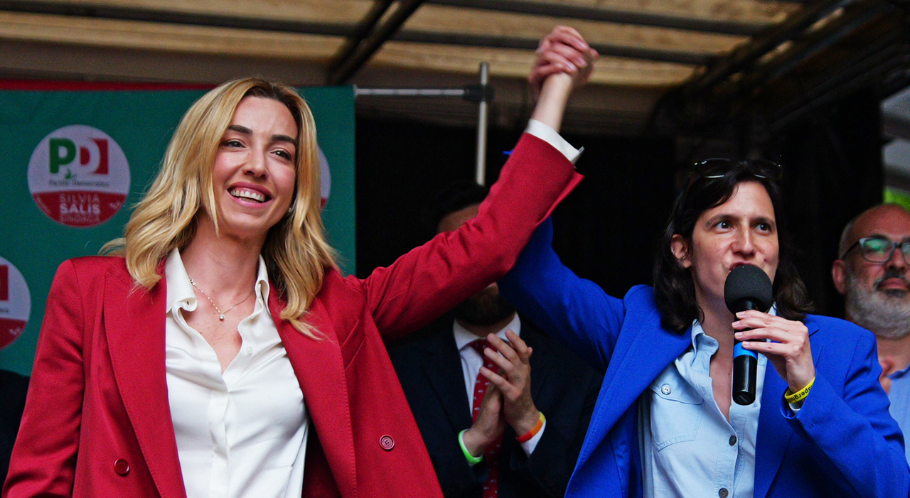 Elezioni comunali Genova, vince Silvia Salis. Schlein: «La destra guarda i sondaggi, noi uniti vinciamo al voto» Elezioni comunali Genova, vince Silvia Salis. Schlein: «La destra guarda i sondaggi, noi uniti vinciamo al voto»