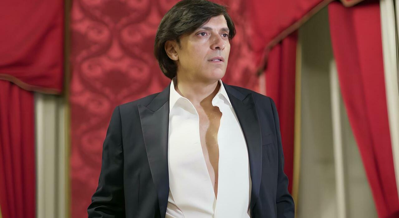 Anton Giulio Grande Splende a Cannes: Una Collezione che Unisce Eleganza, Passione e Arte