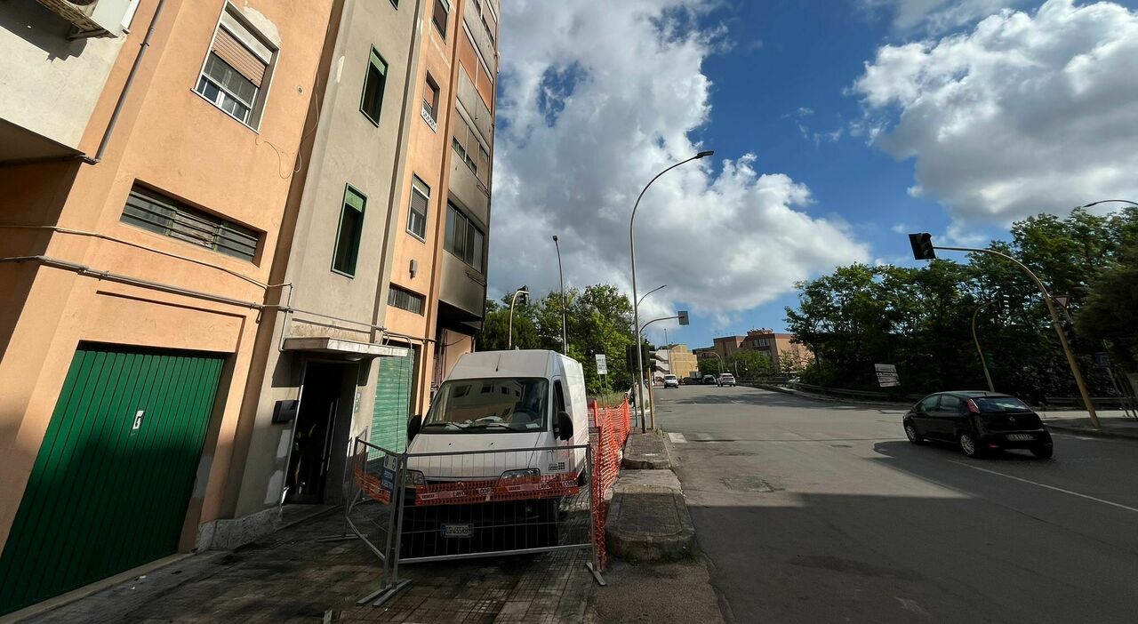dal rogo ai sassi contro il bus della stp la politica si interroga sul caso sant elia da Quotidianodipuglia.it dal rogo ai sassi contro il bus della stp la politica si interroga sul caso sant elia