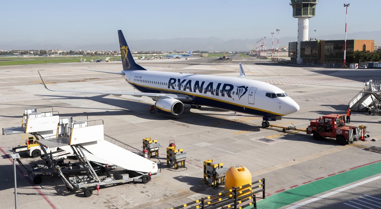 chiusura aeroporto di capodichino a napoli enac tempistiche non ancora decise