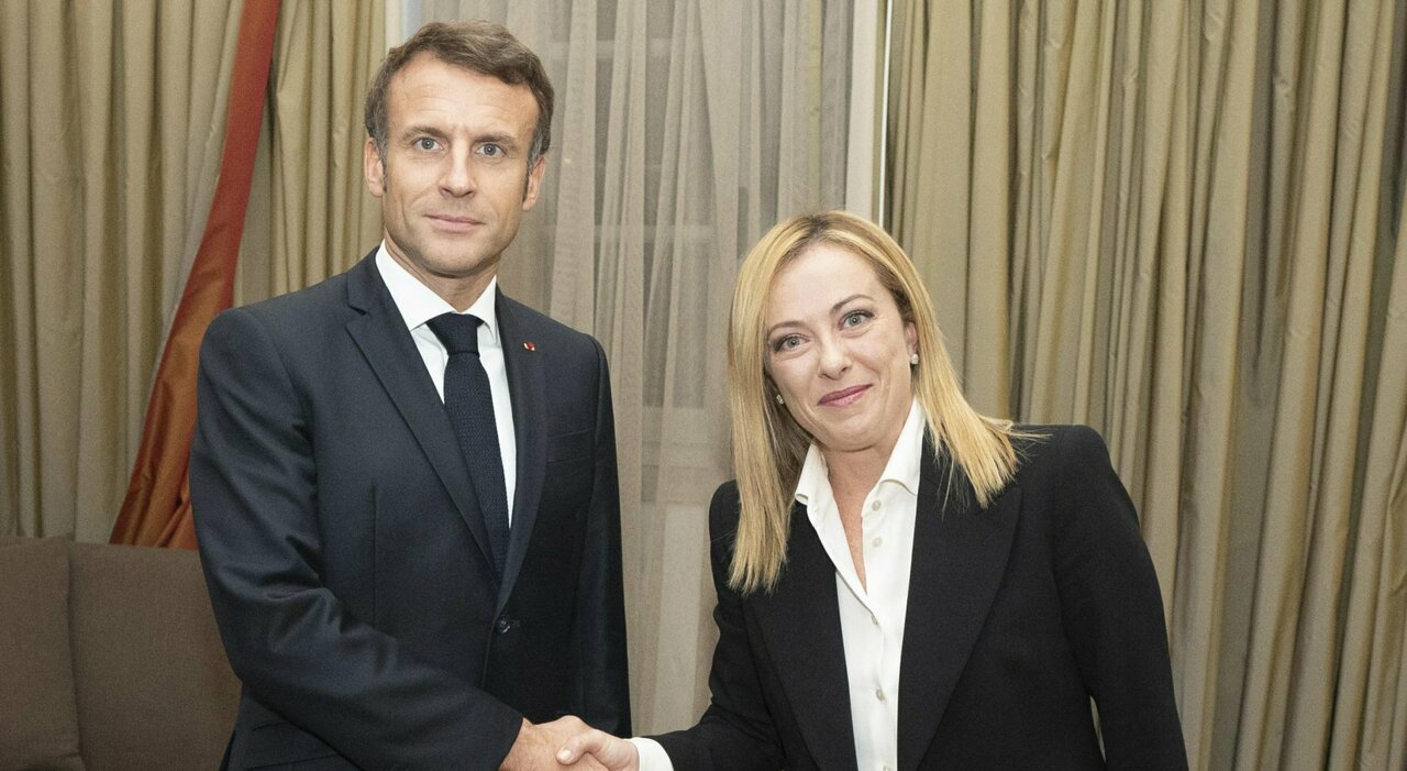 meloni riceve macron martedì a roma l incontro dopo le tensioni sui volenterosi sul tavolo temi europei e internazionali