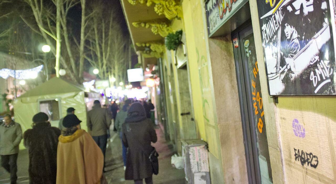 Avellino Nightlife: Taser & Knife Seizure