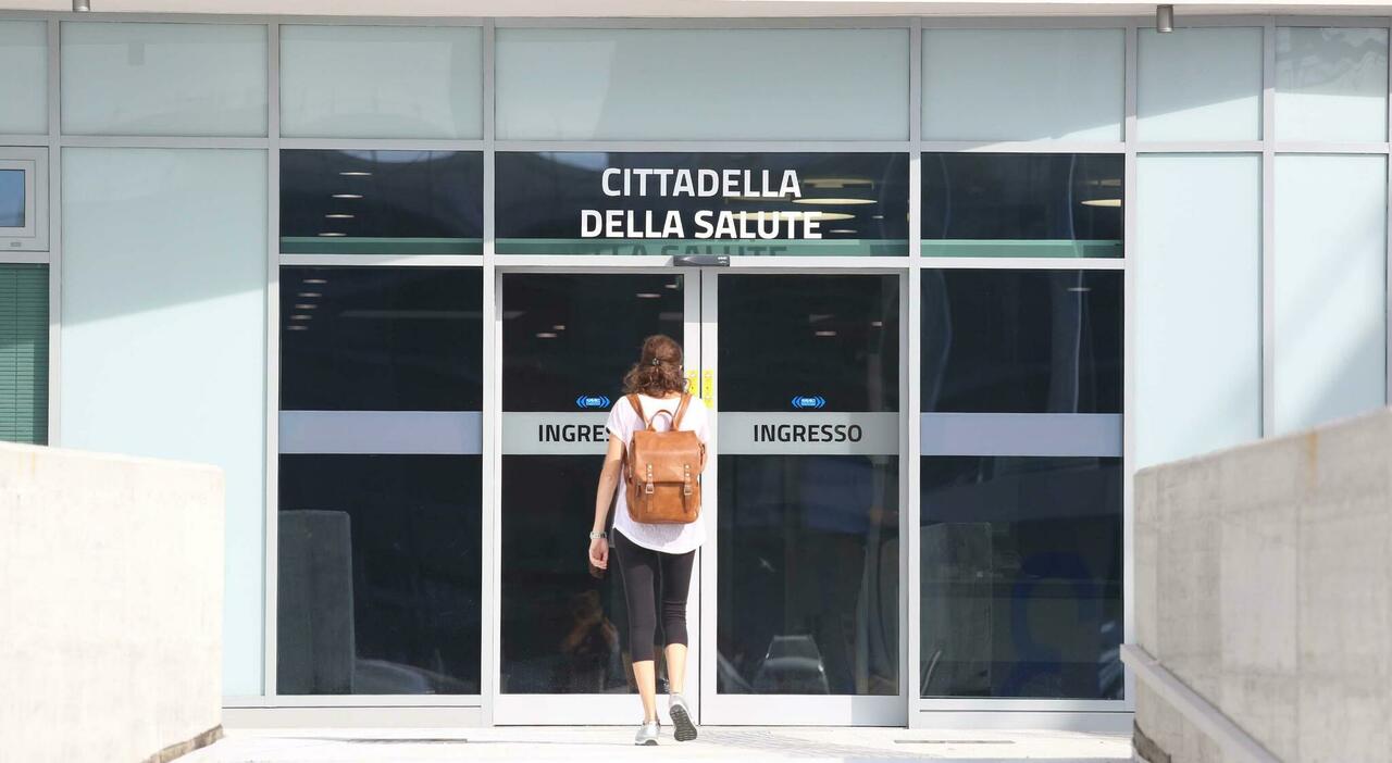 Cittadella della Salute: Impianto Fotovoltaico Inattivo da 4 Anni Costa 150.000 Euro! Un'Indagine Necessaria?