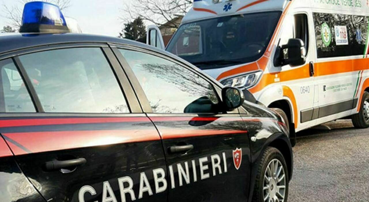 Operaio precipita dal tetto e muore sul colpo: fatale il volo di 7 metri mentre faceva manutenzione alla Work ...