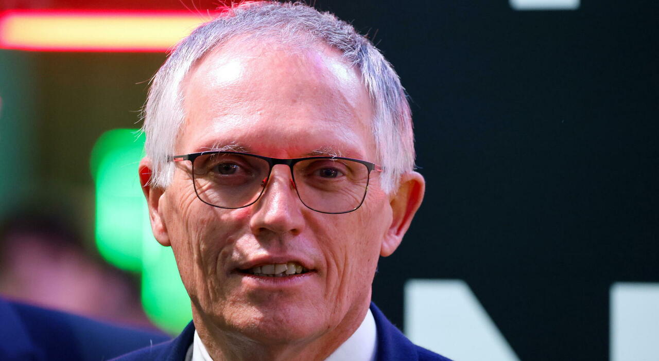 L'ex ceo di Stellantis Carlos Tavares