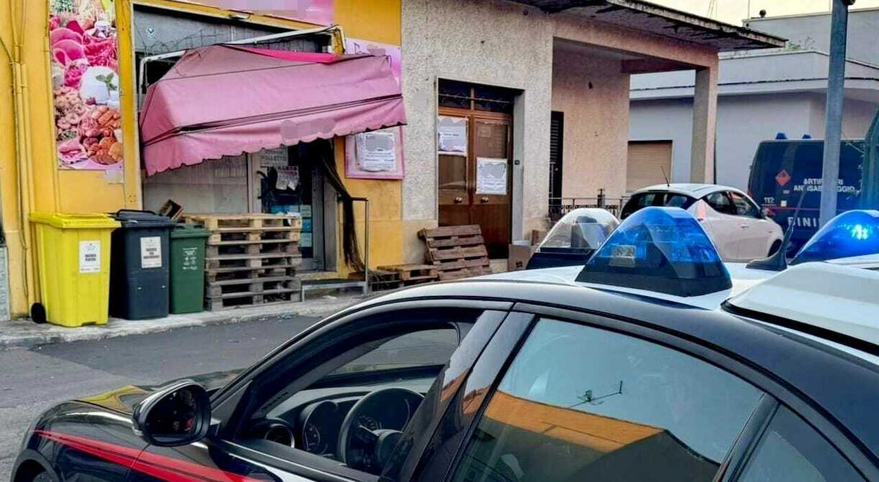 Salento, esplosione nella notte: market nel mirino
