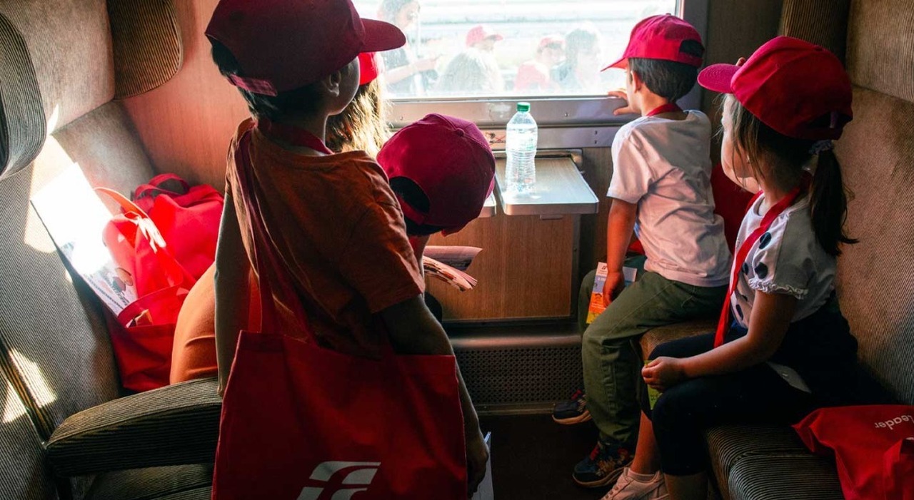 Il ritorno del treno dei piccoli a Pietrarasa: un viaggio da scoprire