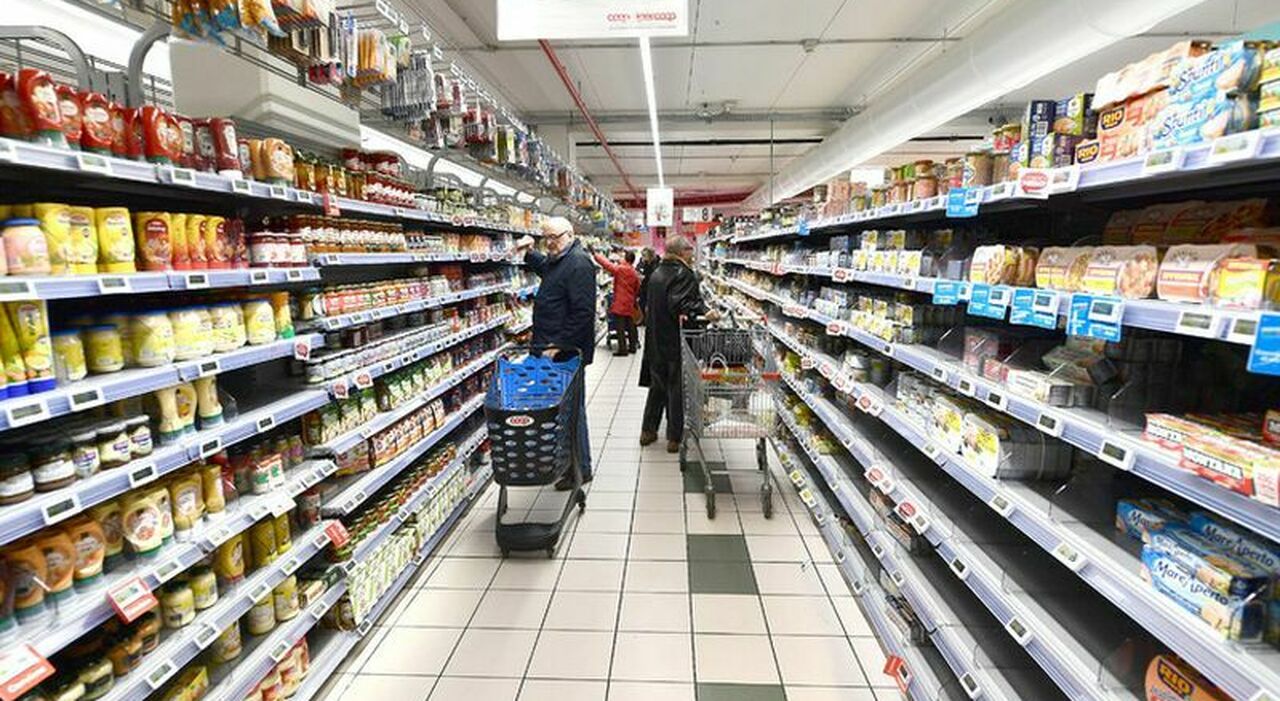 Supermercati aperti il 2 giugno 2025, la lista completa: dal Conad al Carrefour e l Supermercati aperti il 2 giugno 2025, la lista completa: dal Conad al Carrefour e l