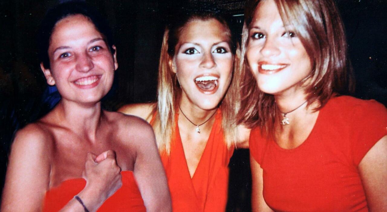 Gemelle Cappa, i verbali: «Chiara Poggi pensava corteggiassero Alberto, loro erano invidiose». Il giallo della telefonata di Stefania Gemelle Cappa, i verbali: «Chiara Poggi pensava corteggiassero Alberto, loro erano invidiose». Il giallo della telefonata di Stefania