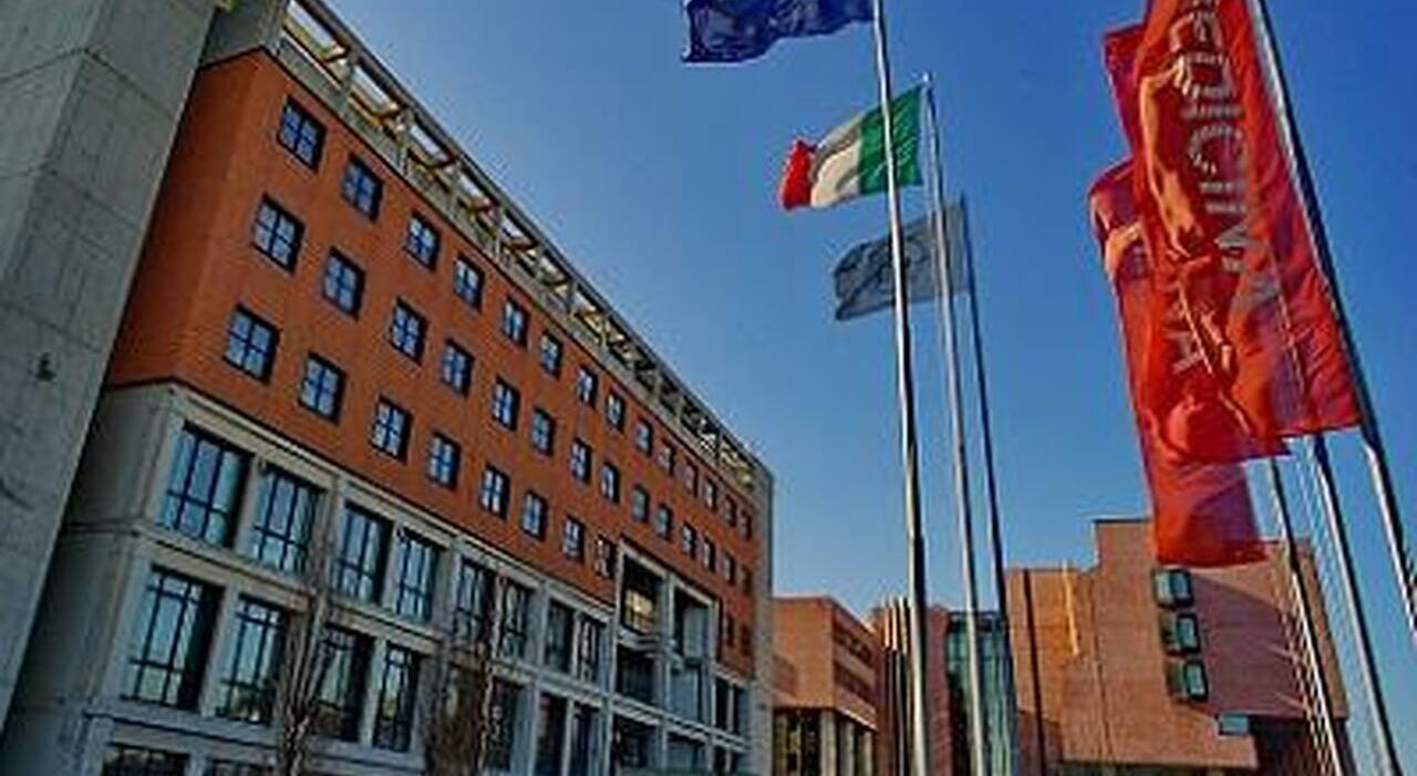 attriti con la prof perde il concorso ricercatrice porta in tribunale lunivpm e vince