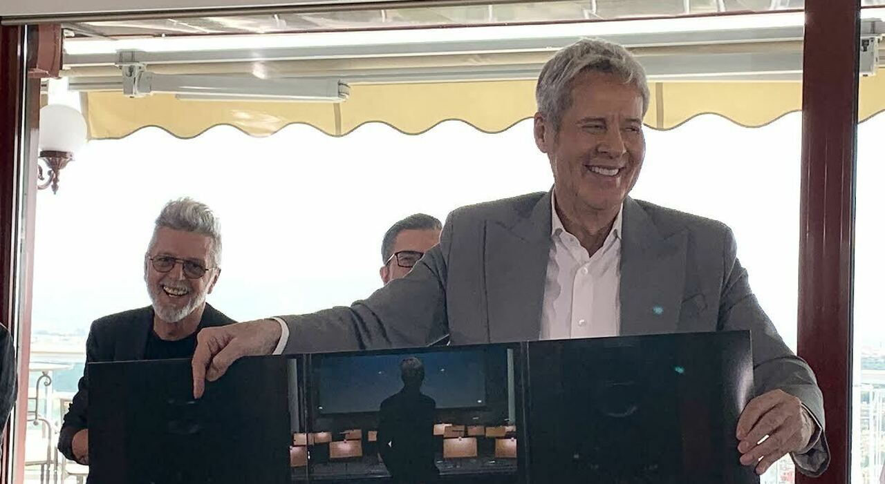 Claudio Baglioni a 40 anni da ?La vita è adesso?: «Confermo l Claudio Baglioni a 40 anni da ?La vita è adesso?: «Confermo l