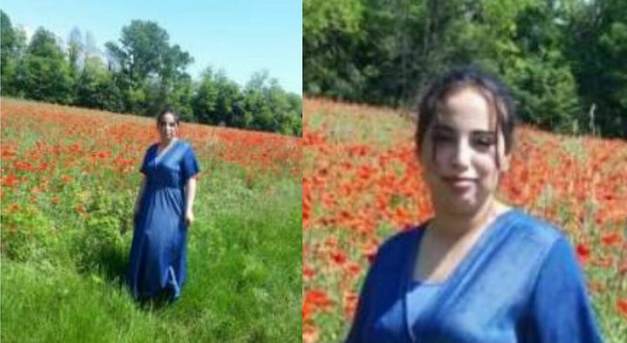Hajar Lakhal si allontana dall Hajar Lakhal si allontana dall