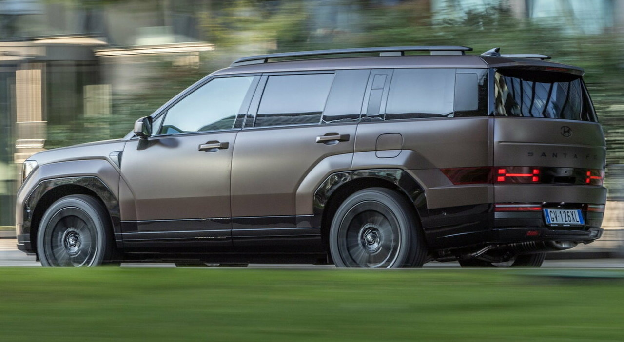 La versione plug-in Hybrid di Santa Fe