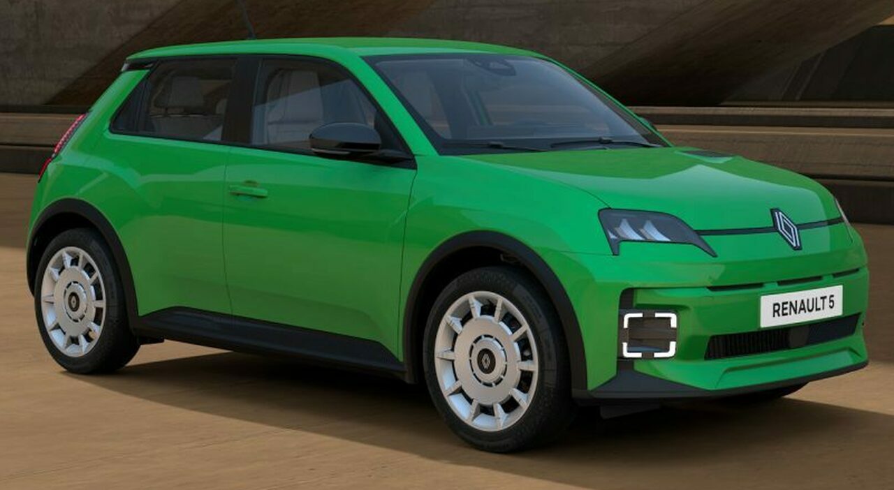 Renault 5 E-Tech, arriva Five