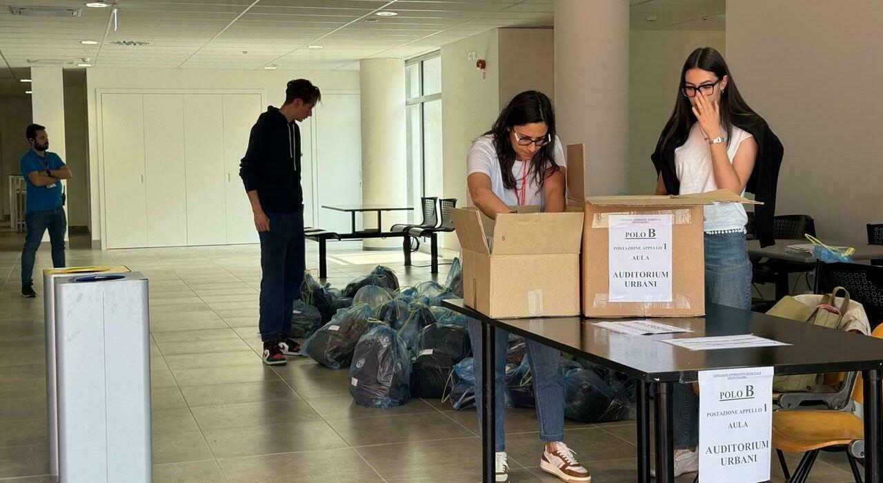 Ancona, Facoltà di Medicina senza i test fioccano le polemiche: «La grande trappola»