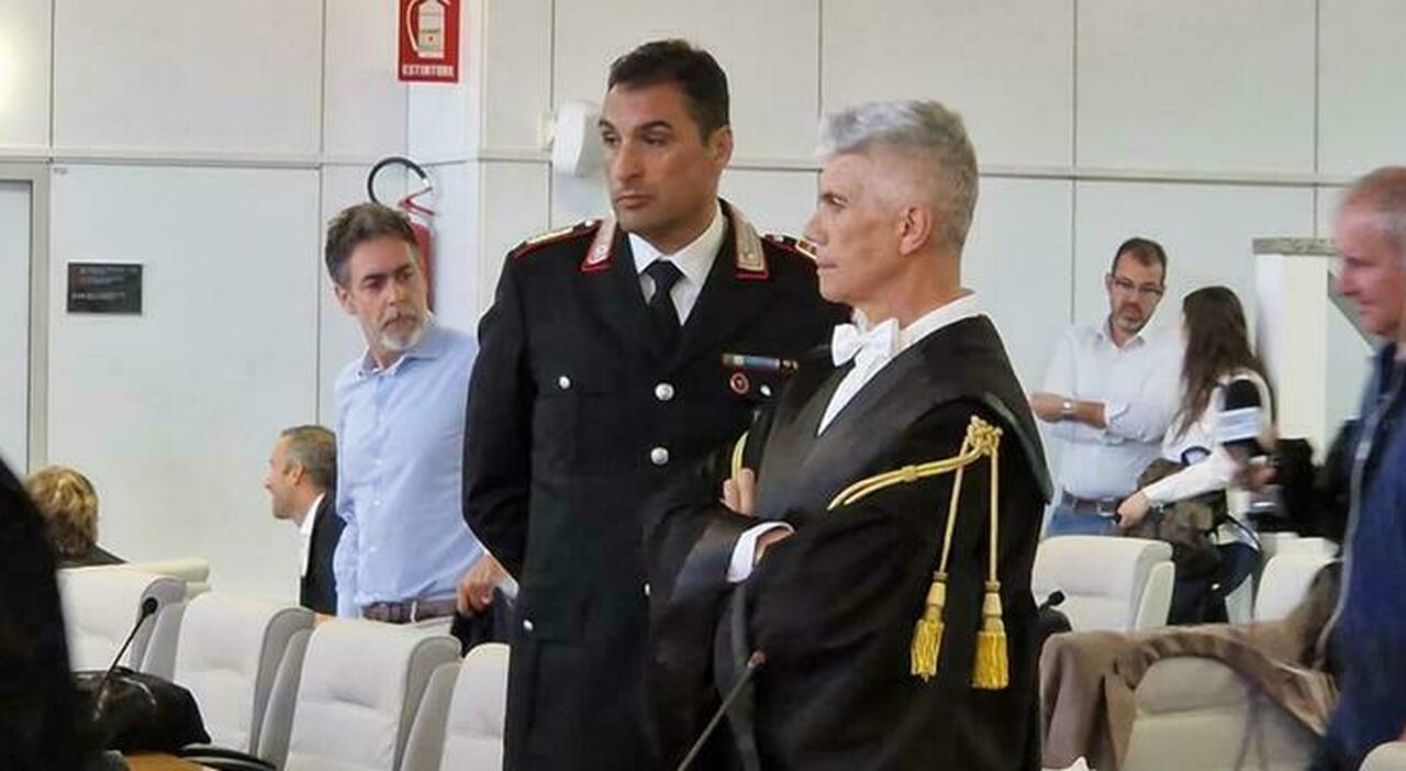 Caduta choc in bicicletta, il magistrato Paolo Gubinelli fuori pericolo. L?abbraccio del tribunale: «Torna presto in aula» Caduta choc in bicicletta, il magistrato Paolo Gubinelli fuori pericolo. L?abbraccio del tribunale: «Torna presto in aula»