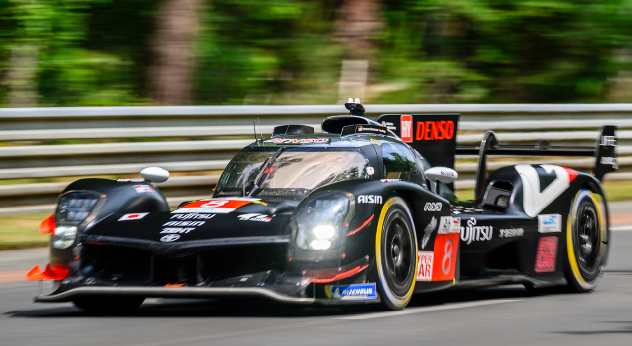 la Toyota GR010 Hybrid