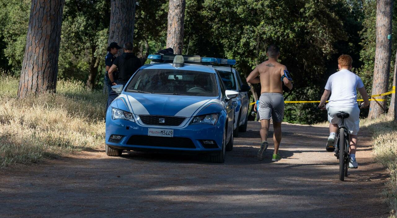 Villa Pamphili, mamma e figlia morte: «La neonata forse strangolata». Analisi sui tatuaggi della donna Villa Pamphili, mamma e figlia morte: «La neonata forse strangolata». Analisi sui tatuaggi della donna