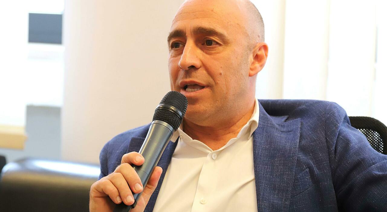 Chi è Piero Bitetti, neo sindaco di Taranto: una vita a Palazzo di Città, decisivo per sfiduciare Melucci Chi è Piero Bitetti, neo sindaco di Taranto: una vita a Palazzo di Città, decisivo per sfiduciare Melucci