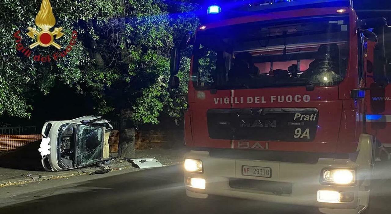 Incidente notturno ai Parioli: quattro giovani coinvolti in un ribaltamento auto