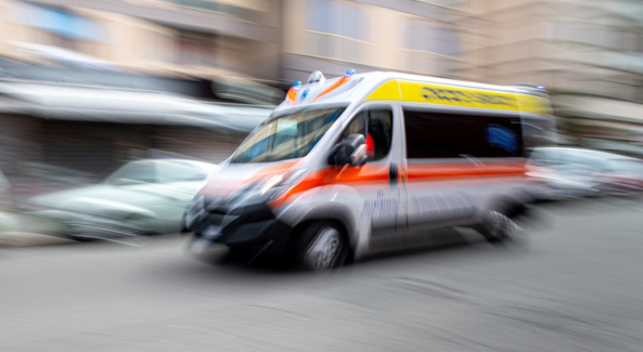 Donna muore in ospedale dopo un intervento di liposuzione: indagati i medici, sequestrata la clinica privata Donna muore in ospedale dopo un intervento di liposuzione: indagati i medici, sequestrata la clinica privata