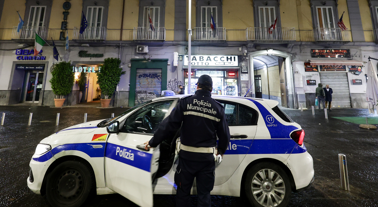 Napoli, sequestrato locale nel cuore dei Quartieri Spagnoli: era senza  autorizzazioni