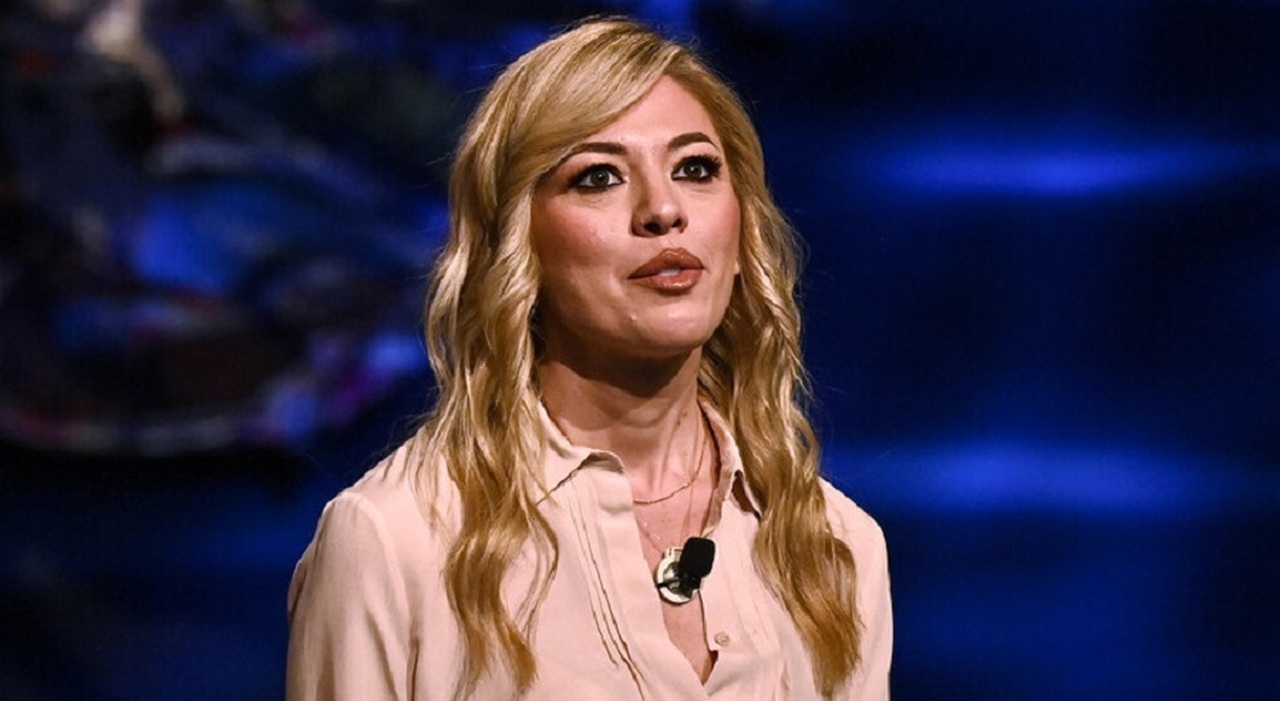 maria rosaria boccia indagata per truffa e plagio la laurea sotto accusa gli esami fantasma e la tesi gi224 vista