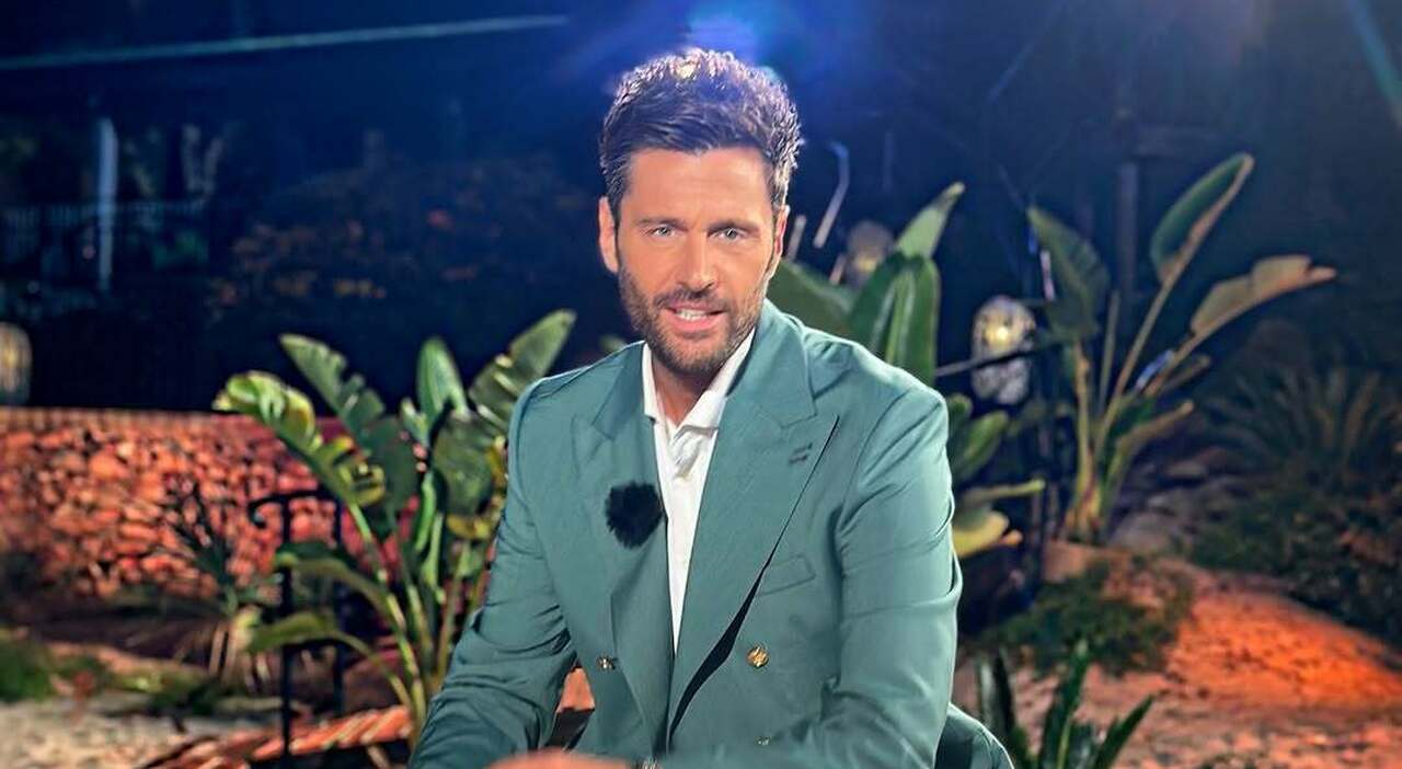 Temptation Island, colpo di scena per la sesta coppia: «Lucia e Rosario? Tutto finto. Vogliono farsi seguire e arrivare ai brand» Temptation Island, colpo di scena per la sesta coppia: «Lucia e Rosario? Tutto finto. Vogliono farsi seguire e arrivare ai brand»