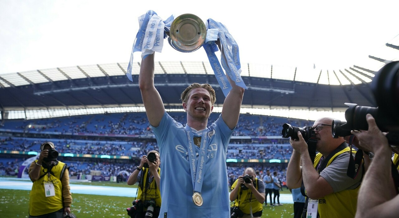 Calciomercato Napoli, la prima intervista di Kevin De Bruyne: «Qui per vincere ancora» Calciomercato Napoli, la prima intervista di Kevin De Bruyne: «Qui per vincere ancora»