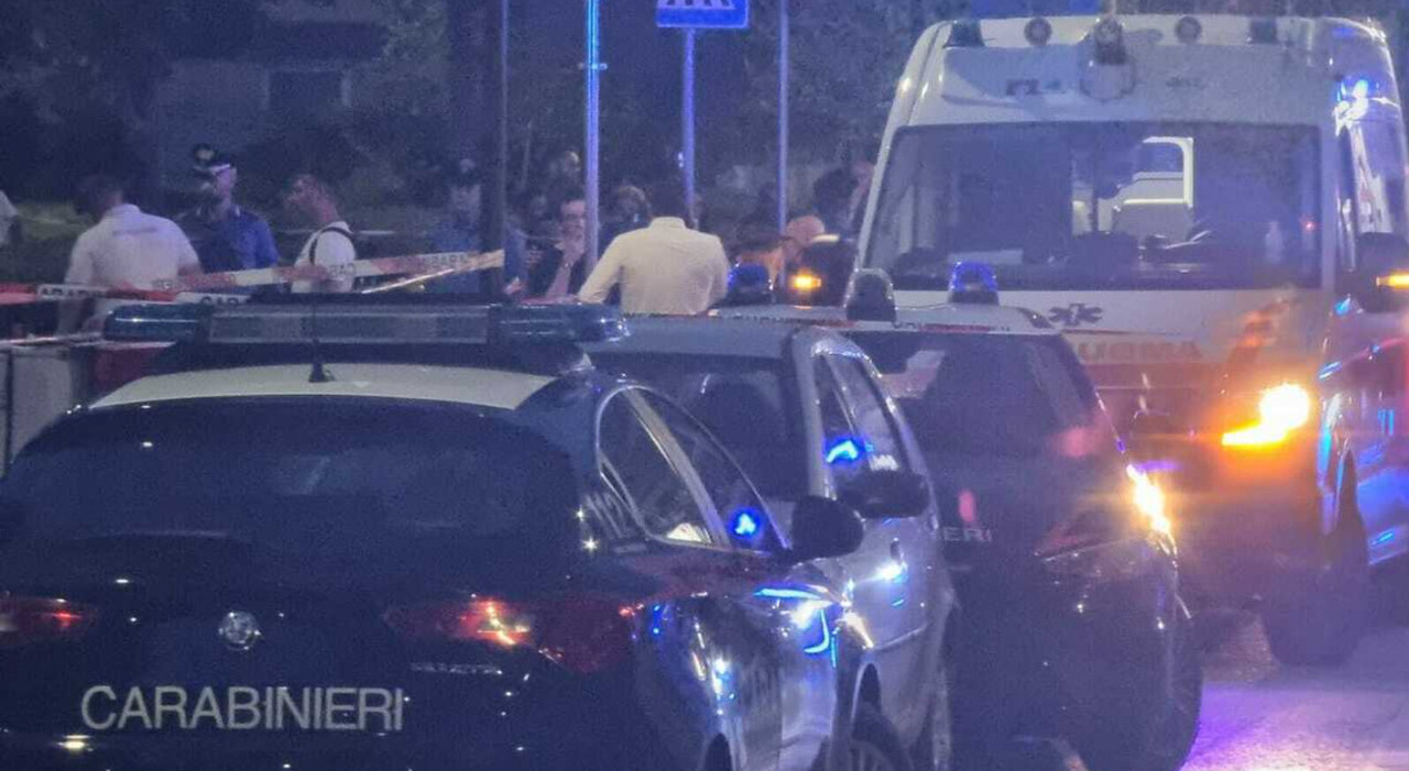 Mamma di due figli uccisa in strada a coltellate a Tolentino: fermato l Mamma di due figli uccisa in strada a coltellate a Tolentino: fermato l