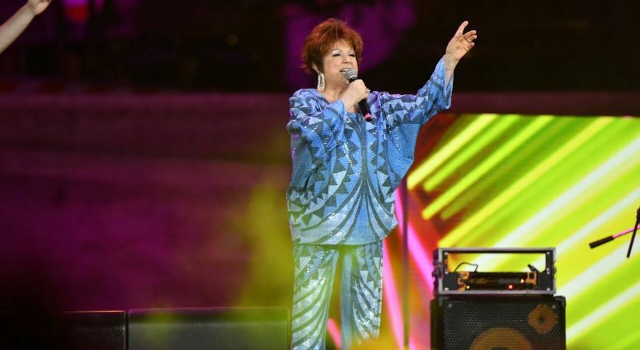 https://statics.cedscdn.it/photos/MED_HIGH/2025/06/16/8901167_16091818_orietta_berti.jpg