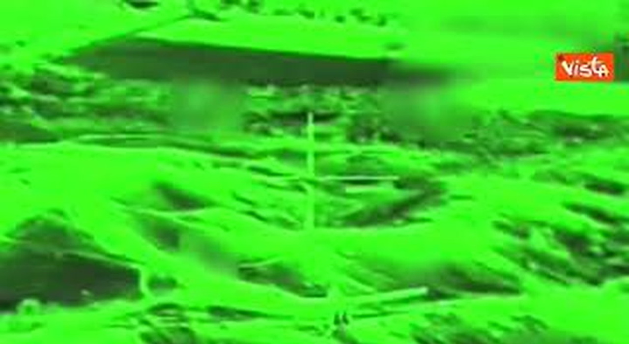 https://statics.cedscdn.it/photos/MED_HIGH/2025/06/16/8901405_poster.jpg