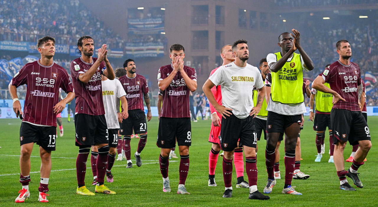 https://statics.cedscdn.it/photos/MED_HIGH/2025/06/16/8901829_16195751_salernitana_intossicata_riso_cantonese_cosa_e_successo_bassetti_oggi_16_6_2025.jpg